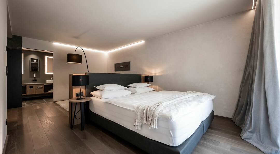 Hotel Merano e dintorni, la vostra camera ad Avelengo. Hotel Merano e dintorni, la vostra camera ad Avelengo.