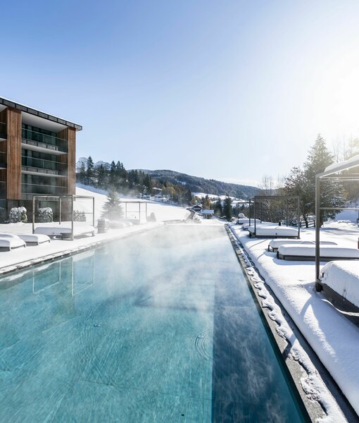 Hotel mit Pool, Meran, und Badeteich im Hotel Viktoria Hotel mit Pool, Meran, und Badeteich im Hotel Viktoria