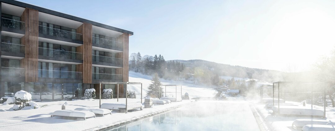 Hotel mit Pool, Meran, und Badeteich im Hotel Viktoria Hotel mit Pool, Meran, und Badeteich im Hotel Viktoria