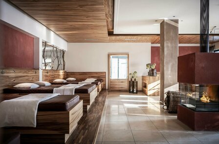 Wellnesshotel bei Meran, Sporthotel Viktoria, Südtirol Wellnesshotel bei Meran, Sporthotel Viktoria, Südtirol